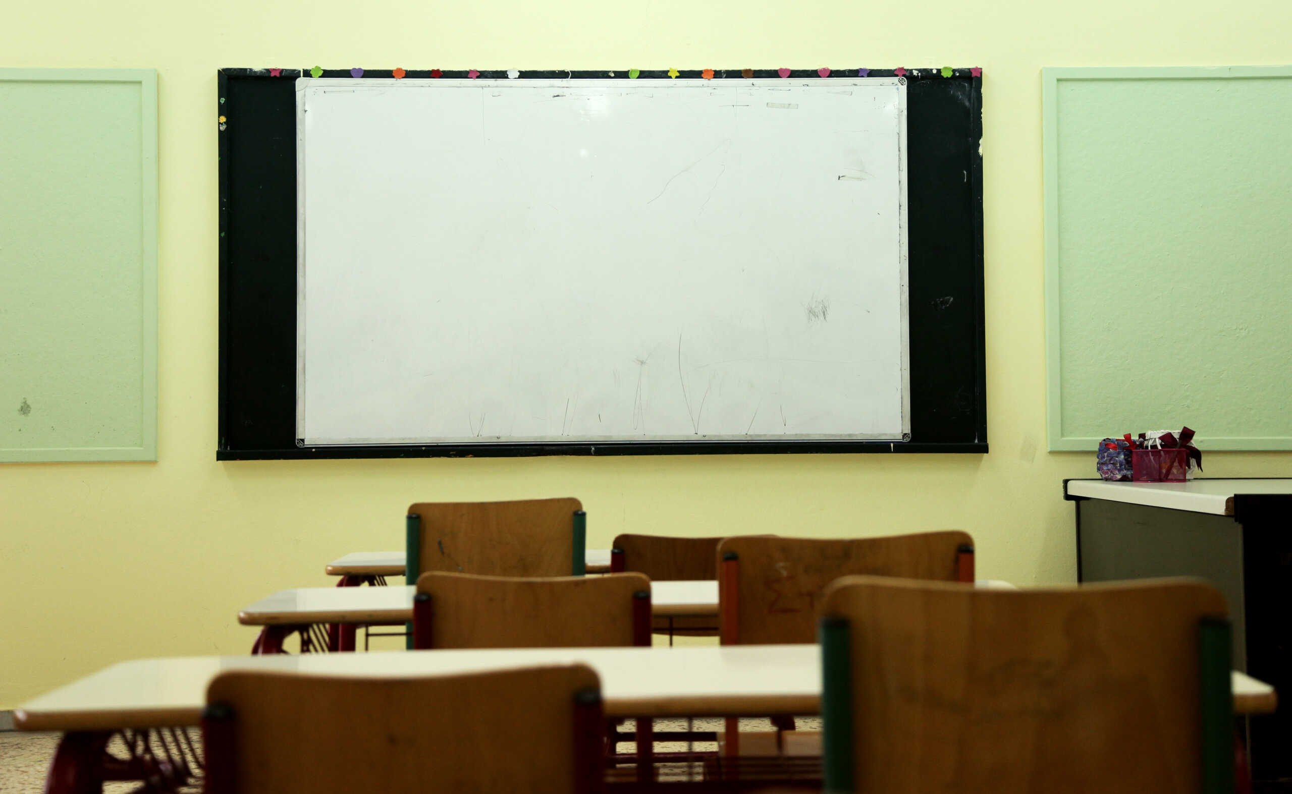 Απίστευτη καταγγελία σε σχολείο της Κρήτης: Δασκάλα έδεσε 8χρονο στην καρέκλα με χαρτοταινία  