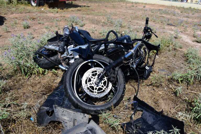Νεκρός 44χρονος οδηγός μηχανής σε τροχαίο στο Βραχάτι της Κορινθίας - Τραγωδία σε παραλιακό δρόμο
