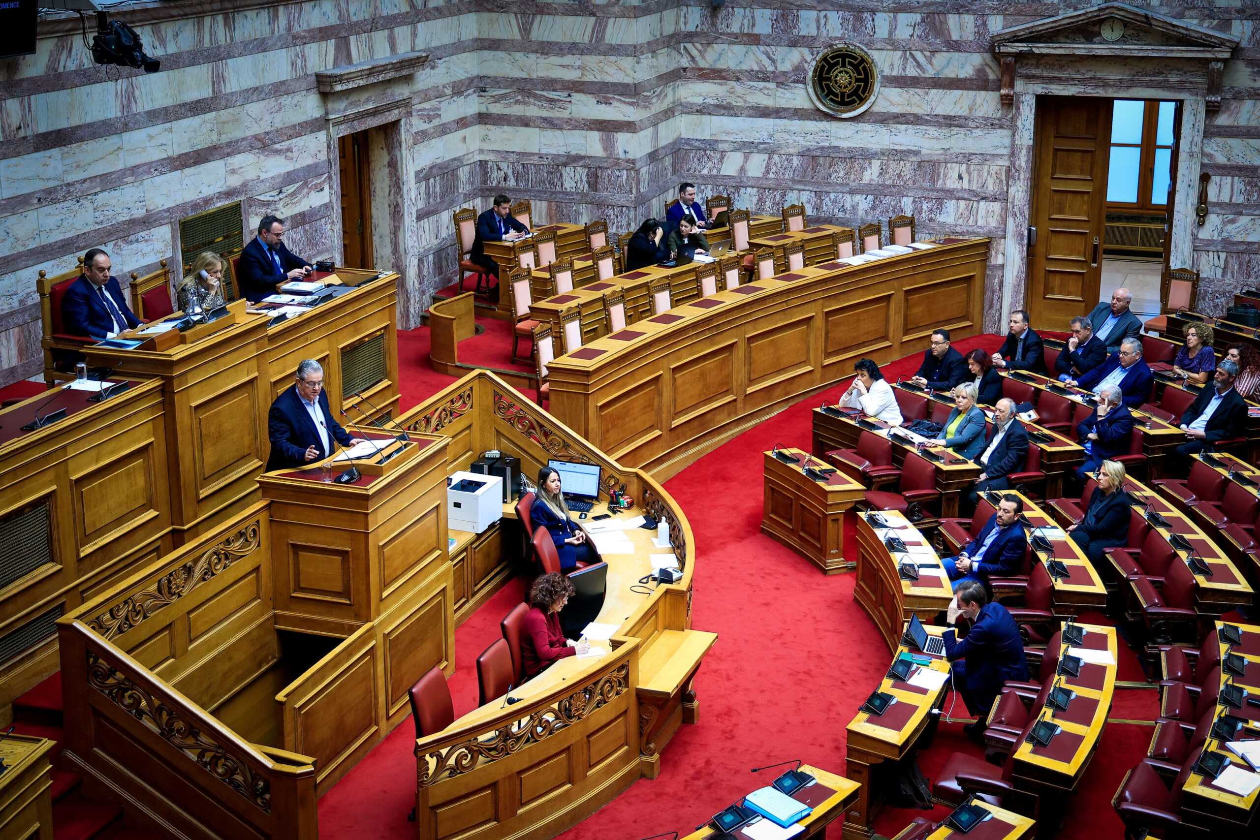 Συνεχίζεται η «μάχη» στη Βουλή για την ίδρυση μη κρατικών πανεπιστημίων  