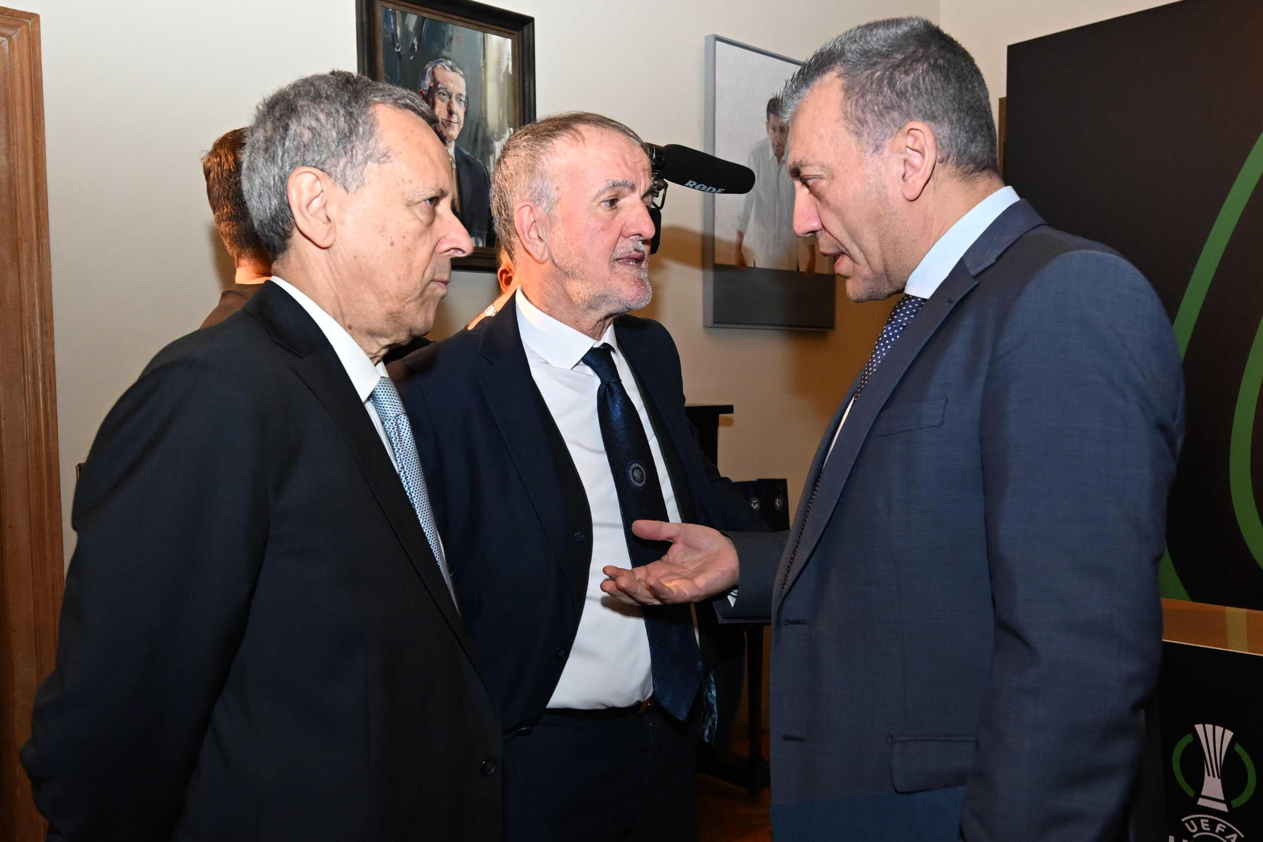 ΣΥΝΕΝΤΕΥΞΗ ΤΥΠΟΥ ΜΕ ΑΦΟΡΜΗ ΤΙΣ 100 ΜΕΡΕΣ ΠΡΙΝ ΤΗ ΔΙΕΞΑΓΩΓΗ ΤΟΥ ΤΕΛΙΚΟΥ ΤΟΥ UEFA CONFERENCE LEAGUE ΣΤΗΝ ΑΘΗΝΑ (ΑΝΤΩΝΗΣ ΝΙΚΟΛΟΠΟΥΛΟΣ