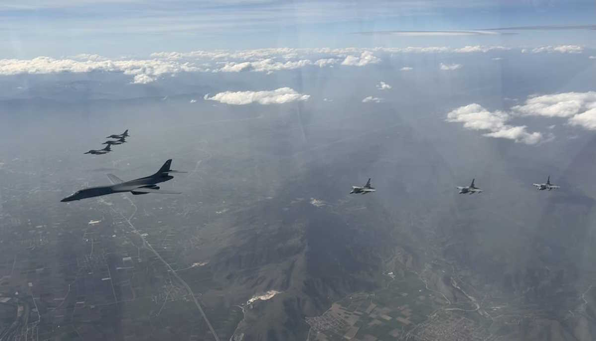 Οnyx dive polemiki aeroporia usaf