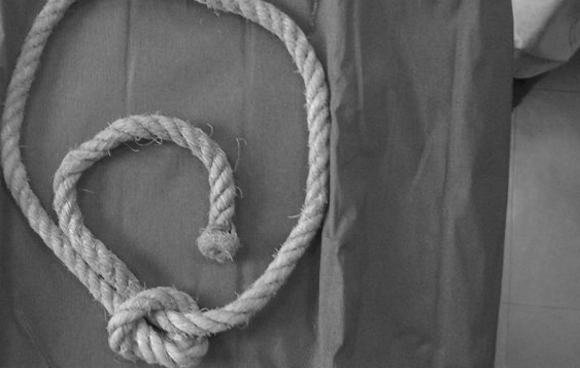 Κρήτη: 55χρονος κρεμάστηκε στην αυλή του σπιτιού του