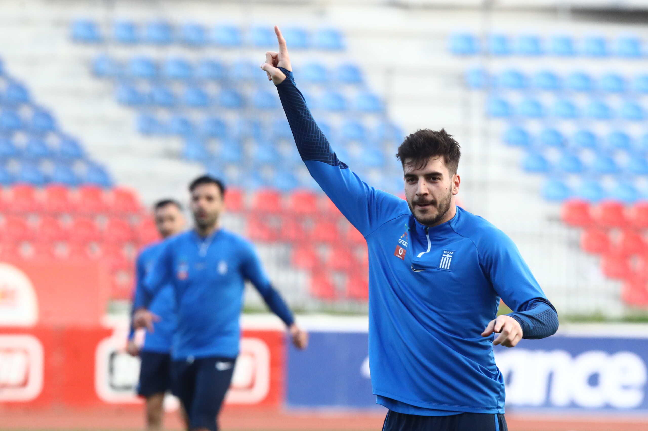 ΠΡΟΠΟΝΗΣΗ ΤΗΣ ΕΘΝΙΚΗΣ ΟΜΑΔΑΣ ΠΟΔΟΣΦΑΙΡΟΥ (ΜΑΡΚΟΣ ΧΟΥΖΟΥΡΗΣ