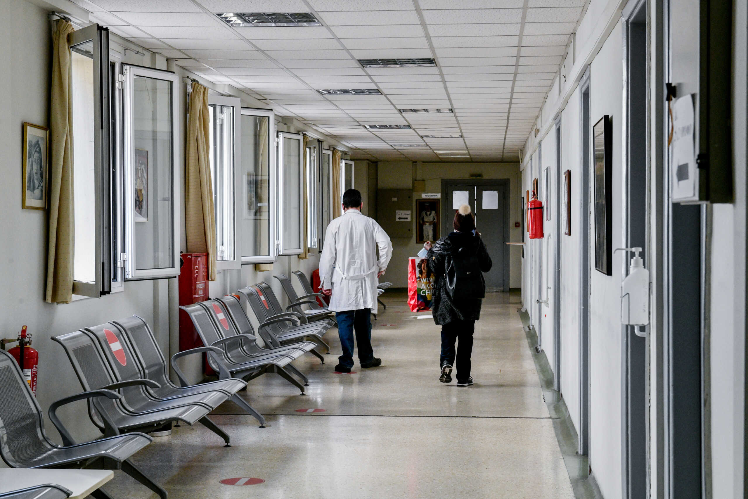 ΕΛΣΤΑΤ για Κέντρα Υγείας: Μειώθηκαν οι γιατροί, αυξήθηκαν νοσηλευτές και μηχανήματα