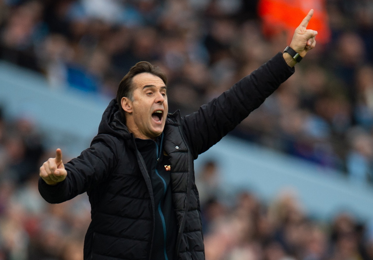 epa10422854 Wolverhampton Wanderers manager Julen Lopetegui reacts during the English Premier League soccer match between Manchester City and Wolverhampton Wanderers at the Etihad stadium in Manchester, Britain, 22 January 2023.  EPA