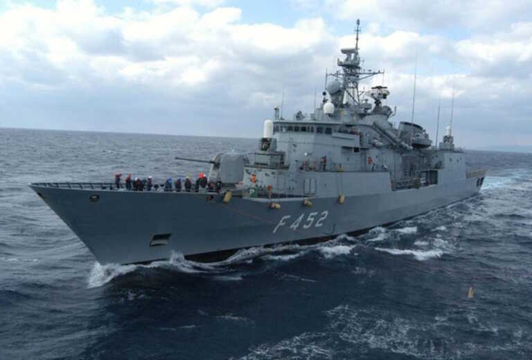 Κίνδυνος «ναυαγίου» στον εκσυγχρονισμό των φρεγατών ΜΕΚΟ – Τι μελετά το Πολεμικό Ναυτικό