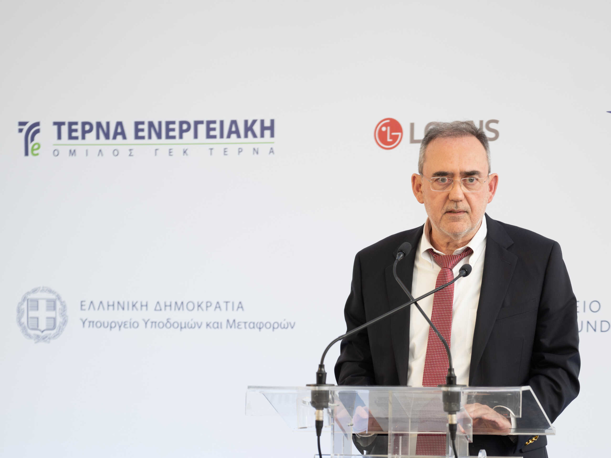 ΤΕΡΝΑ ΕΝΕΡΓΕΙΑΚΗ: Ξεκίνησε η εφαρμογή των ανέπαφων πληρωμών στις γραμμές του ΟΑΣΑ προς τον Διεθνή Αερολιμένα