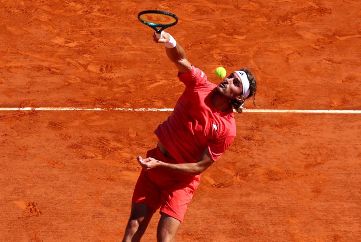 Tennis - ATP Masters 1000 - Monte Carlo Masters - Monte Carlo Country Club, Roquebrune-Cap-Martin, France - April 14, 2024 Greece's Stefanos Tsitsipas in action during his final match against Norway's Casper Ruud REUTERS