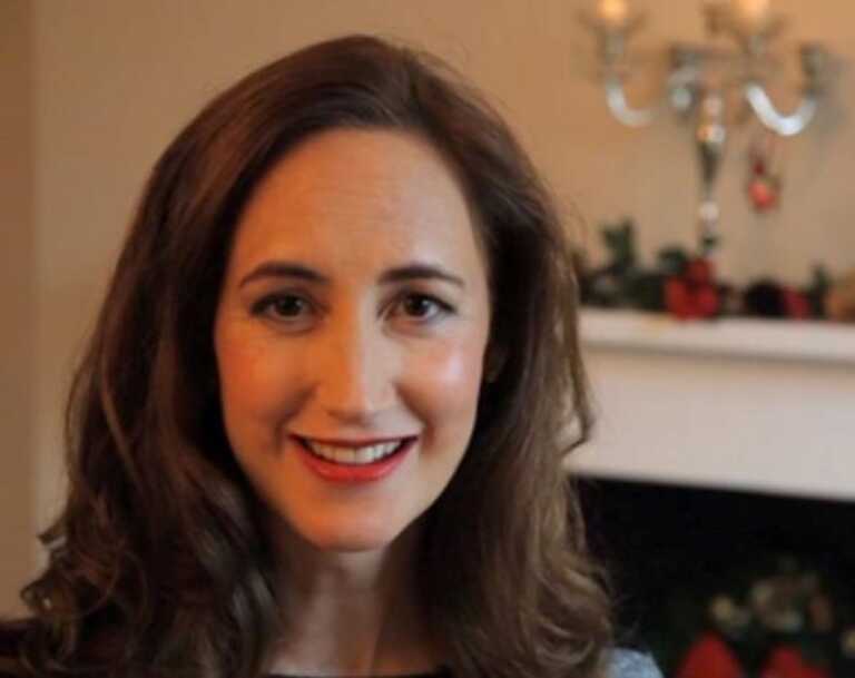 Η συγγραφέας του «Ψωνίζω άρα υπάρχω» Sophie Kinsella, αποκάλυψε ότι πάσχει από καρκίνο του εγκεφάλου  