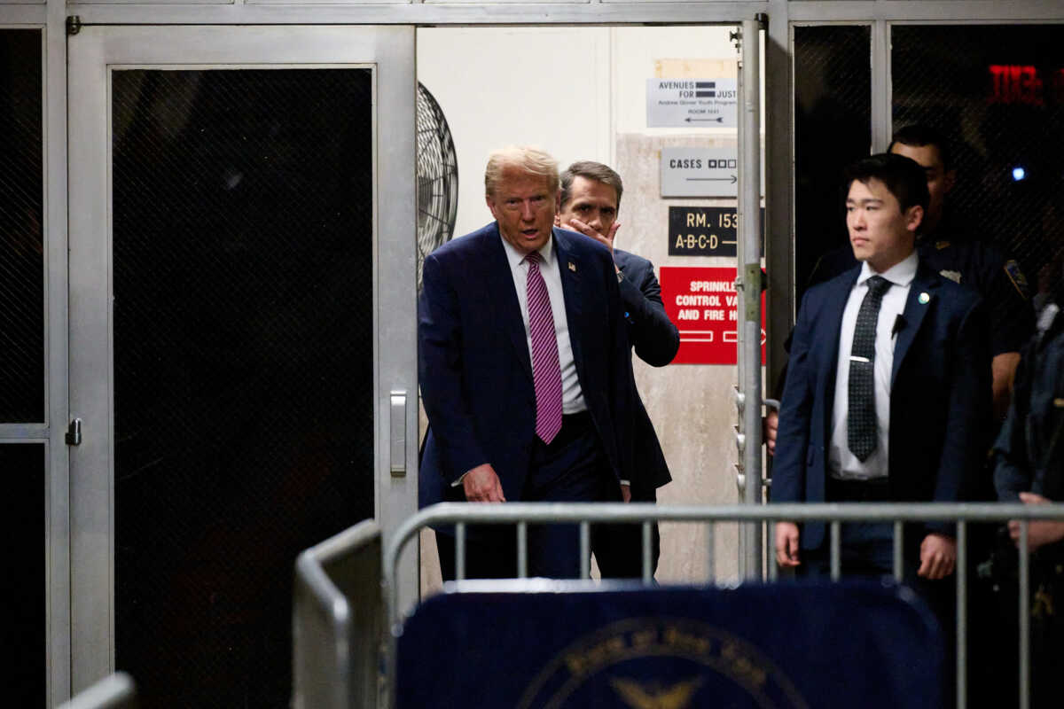 Former U.S. President Donald Trump enters Manhattan Supreme Court, as his trial continues, in New York, U.S., April 19, 2024. Curtis Means