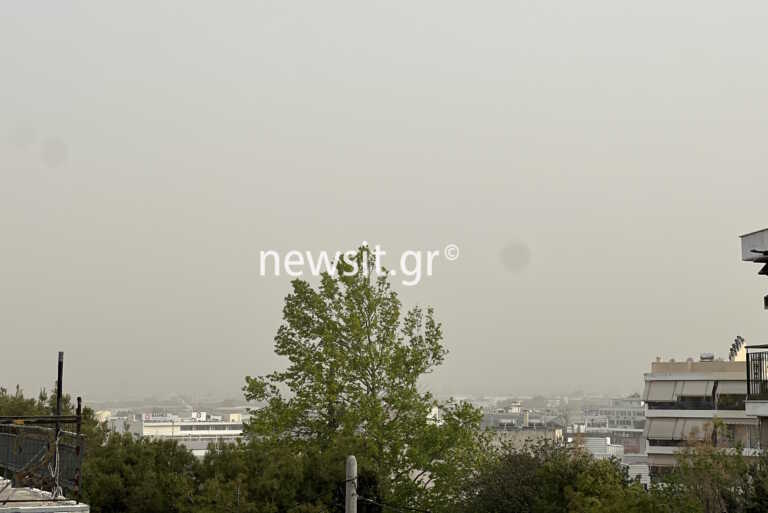 Η αφρικανική σκόνη «εξαφάνισε» Πάρνηθα, Υμηττό και θάλασσα – Άλλη πόλη η Αθήνα, πότε υποχωρεί το φαινόμενο