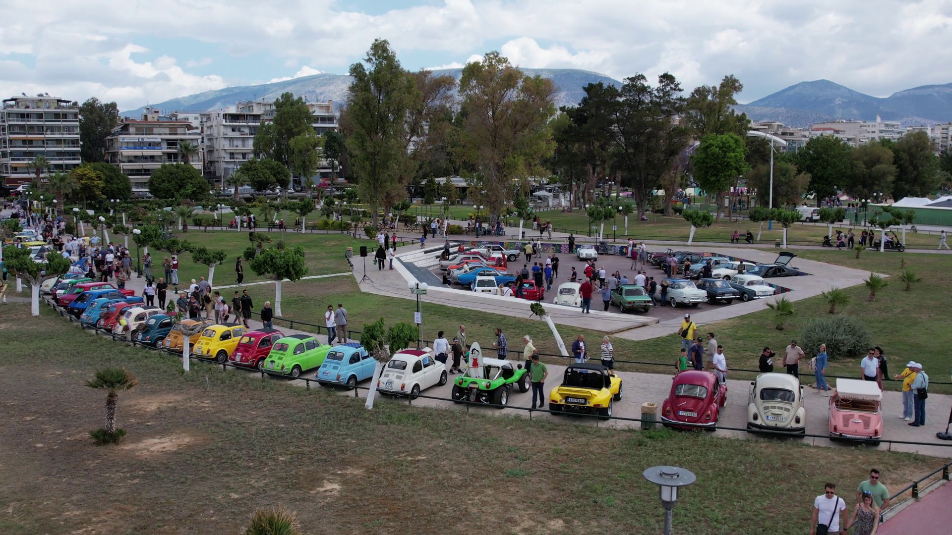 Τα 200 ωραιότερα κλασικά, ξανά στον Άλιμο: Η επιστροφή των θρυλικών αυτοκινήτων