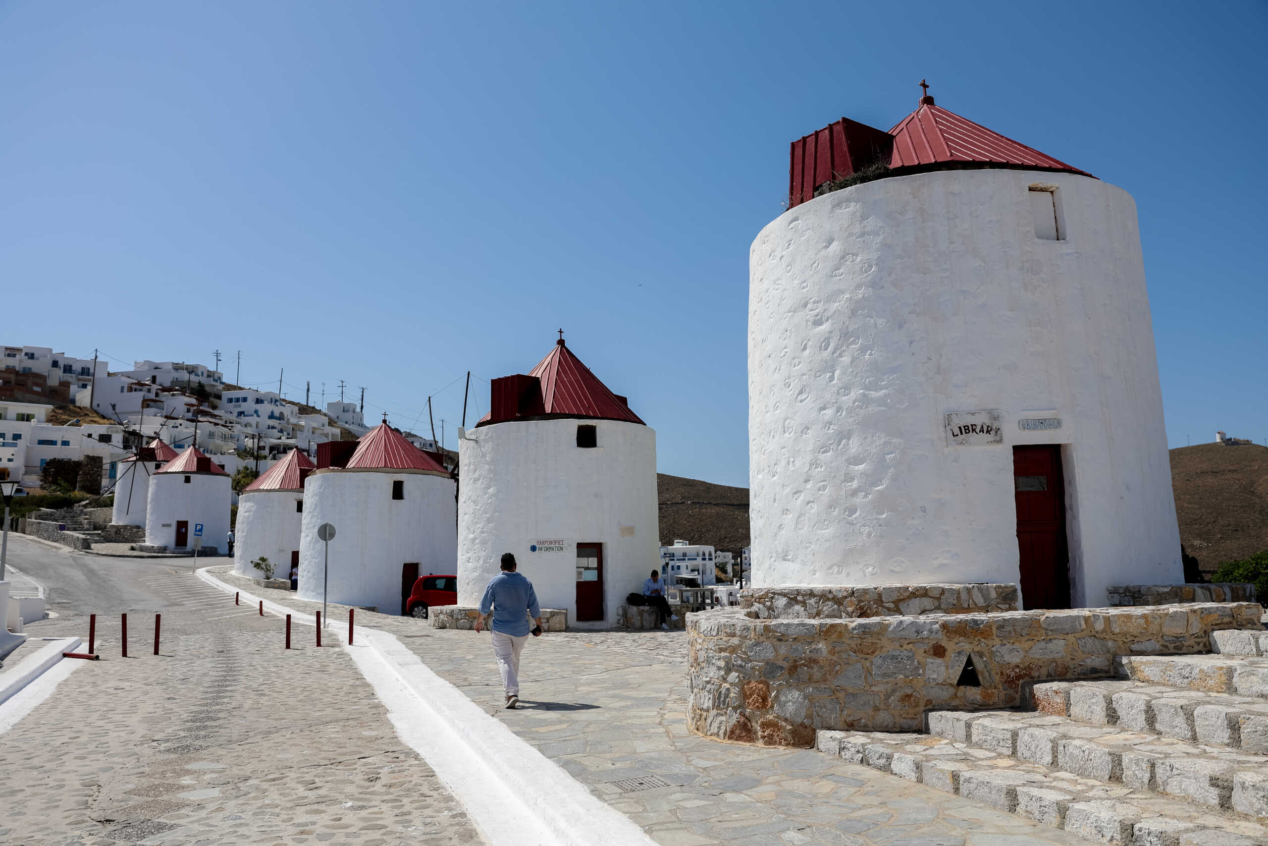 ΕΙΚΟΝΕΣ ΑΠΟ ΤΗΝ ΑΣΤΥΠΑΛΑΙΑ. Πέμπτη 2 Ιουνίου 2022 (ΒΑΣΙΛΗΣ ΡΕΜΠΑΠΗΣ