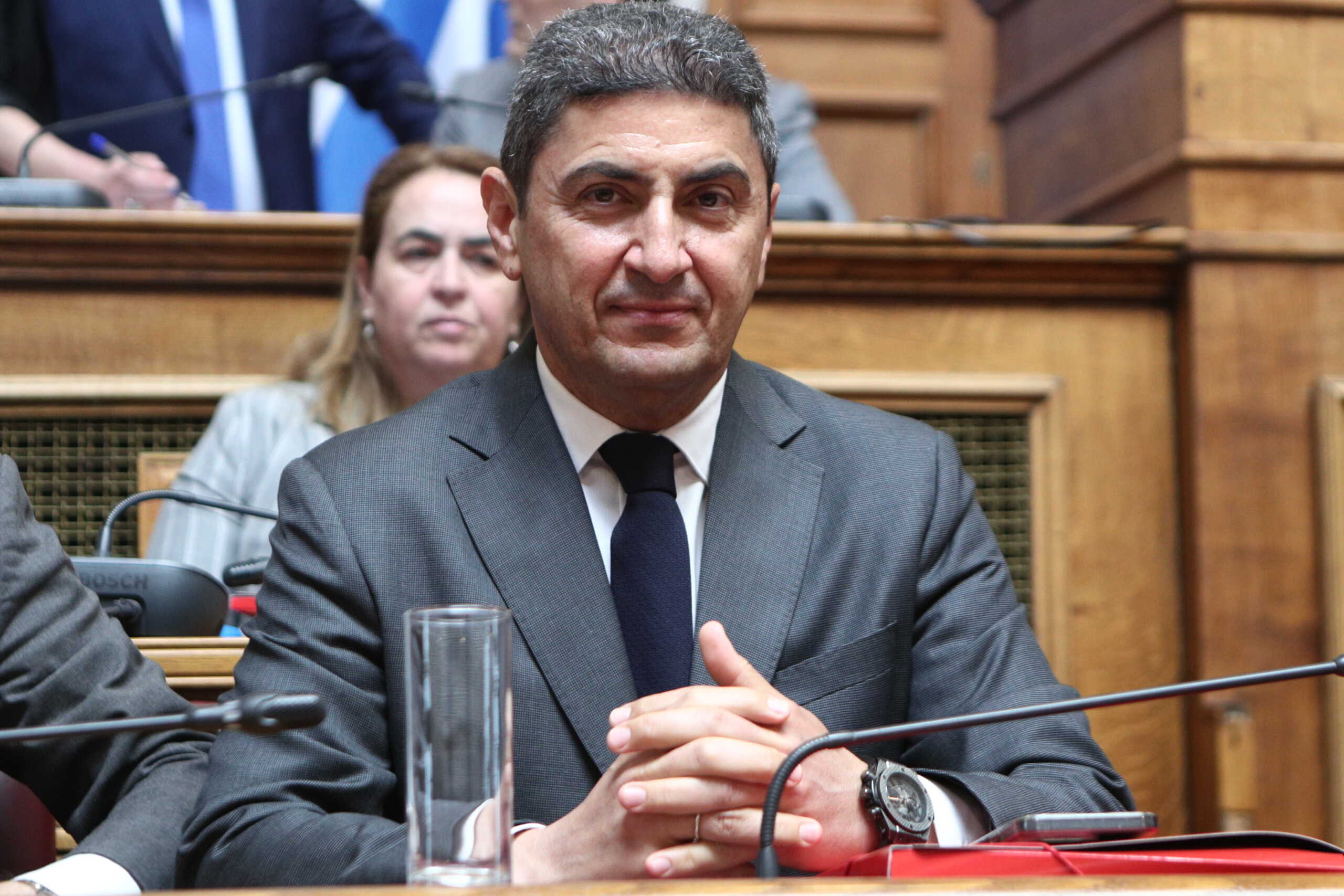 Ενημέρωση των μελών της Επιτροπής από τον Υπουργό Αγροτικής Ανάπτυξης και Τροφίμων, Λευτέρη Αυγενάκη, σχετικά με την Αναθεώρηση του Στρατηγικού Σχεδίου στο πλαίσιο της νέας Κοινής Αγροτικής Πολιτικής (ΚΑΠ), Τρίτη 9 Απριλίου 2024. 
(ΣΩΤΗΡΗΣ ΔΗΜΗΤΡΟΠΟΥΛΟΣ