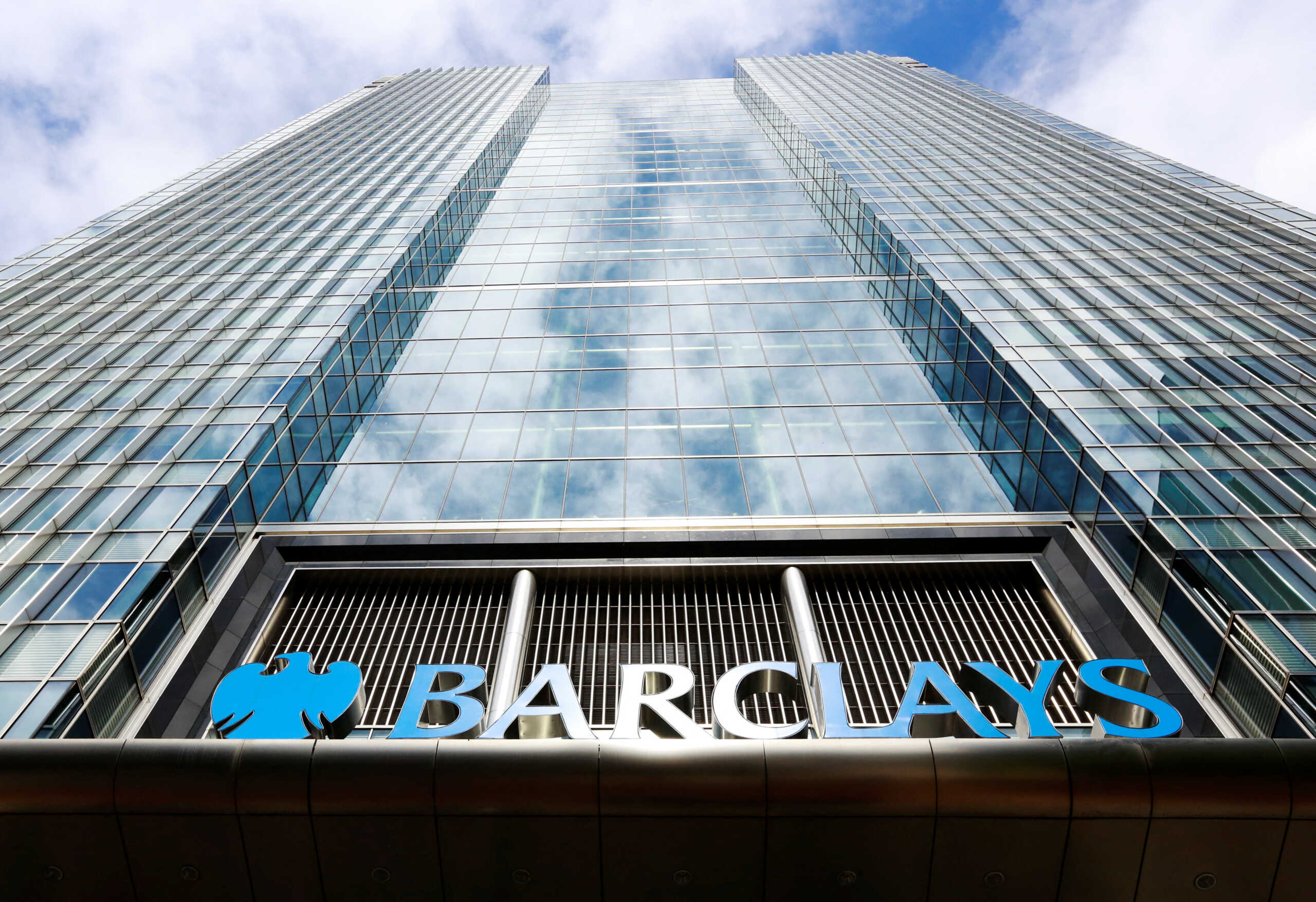 Barclays για Μέση Ανατολή: Η «ταχεία» φυγή από τον κίνδυνο θα διαρκέσει
