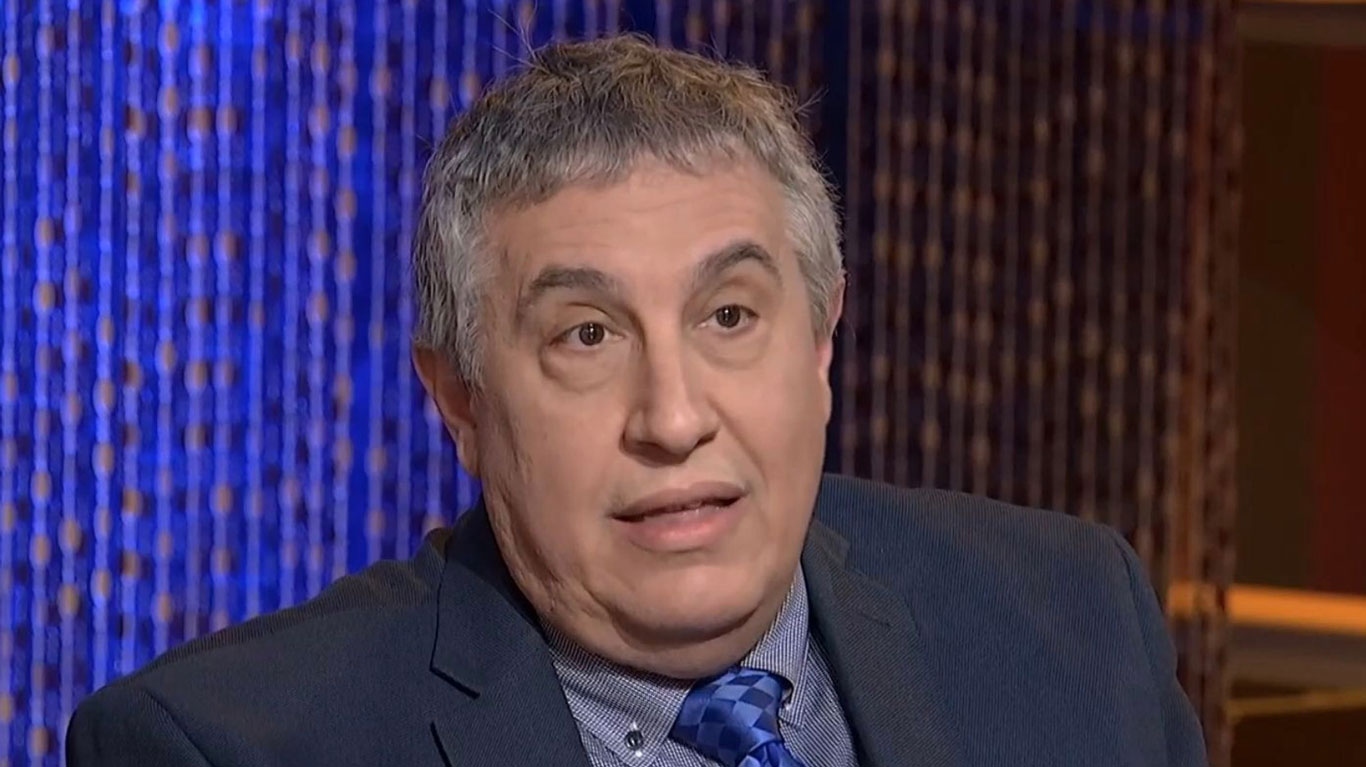 Δαυίδ Ναχμίας: Ήταν ο πιο ακριβοπληρωμένος τραγουδιστής που πέρασε από την Ελλάδα, τον πλήρωναν με χούφτες λύρες