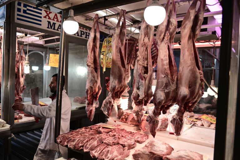 Παραγωγοί κρέατος: Νέο πλαίσιο για την προστασία τους από τις ελληνοποιήσεις