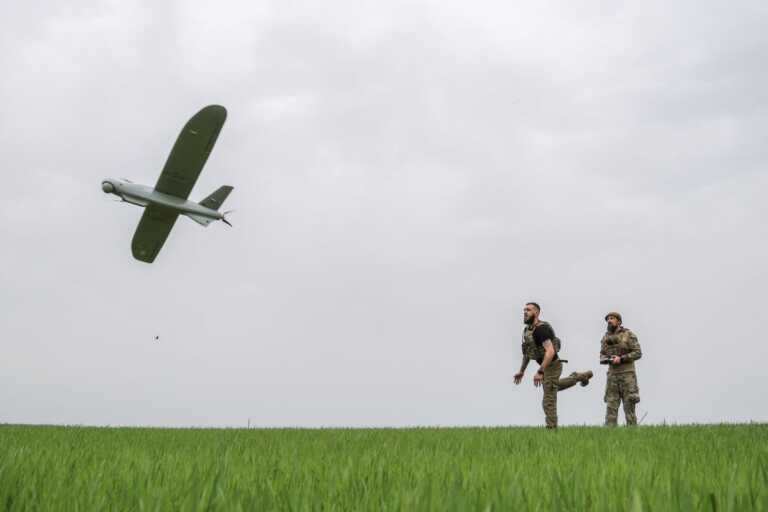 Η Ουκρανία αυξάνει τις δαπάνες για drones κατά 367 εκατ. ευρώ
