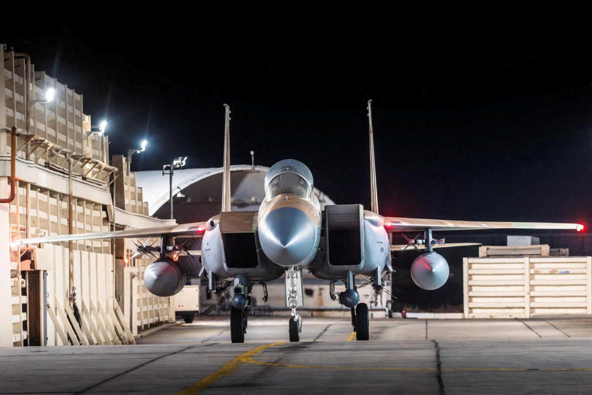 Μέση Ανατολή: Πώς θα «ξεδιπλωθεί» η επίθεση του Ισραήλ στο Ιράν – Τα F-35 και οι πυρηνικές εγκαταστάσεις