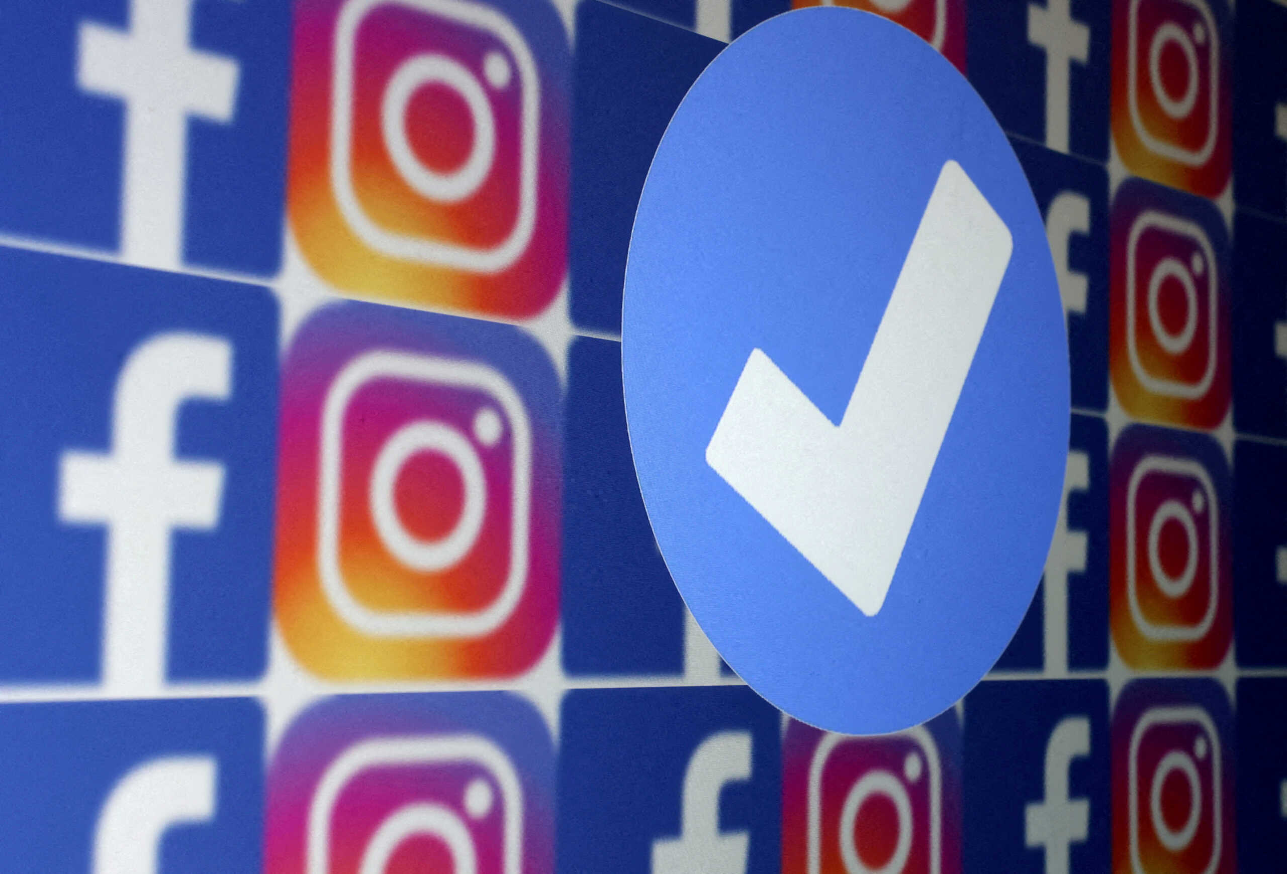 Instagram και Facebook κινδυνεύουν με πρόστιμα από την ΕΕ για παραπληροφόρηση ενόψει των ευρωεκλογών του Ιουνίου