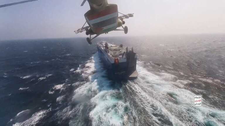 Επίθεση των Χούθι με βαλλιστικούς πυραύλους και drone σε ελληνόκτητο φορτηγό πλοίο στην Ερυθρά Θάλασσα