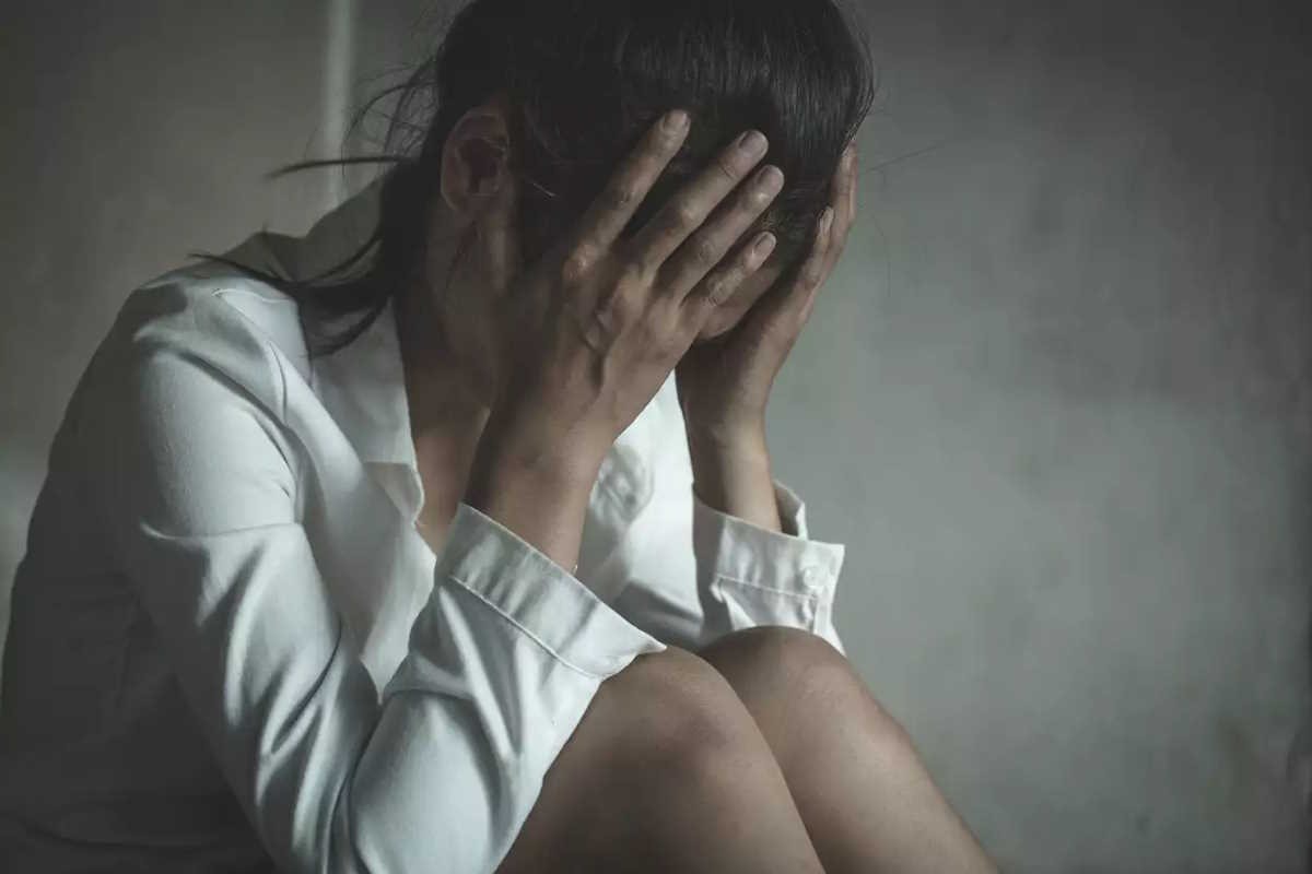 Ενδοοικογενειακή βία: 831 συλλήψεις το πρώτο 15νθημερο του Απριλίου – 45 περιστατικά μόνο χθες στην Αττική