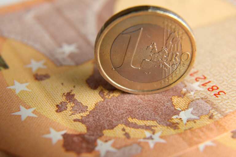 ΤτΕ: Στα 2,42 δισ. ευρώ το πρωτογενές πλεόνασμα του πρώτου τριμήνου