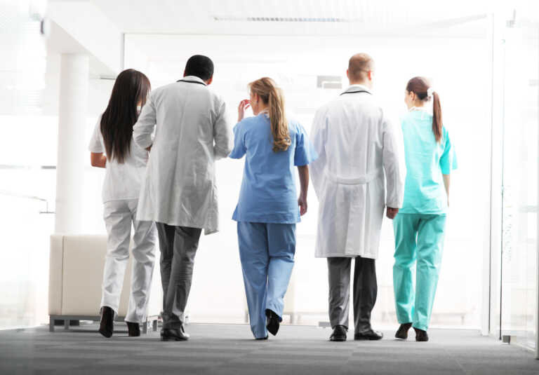 ΚΕΠΑ: Από 1 έως 26 Μαΐου οι αιτήσεις για την κάλυψη των 1200 θέσεων ιατρών - Ποιες είναι οι νέες ειδικότητες