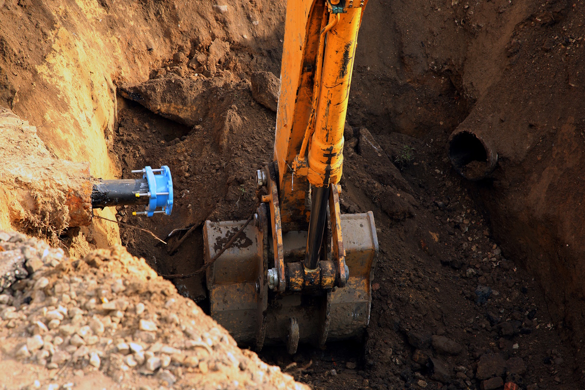 The digging excavator bucket