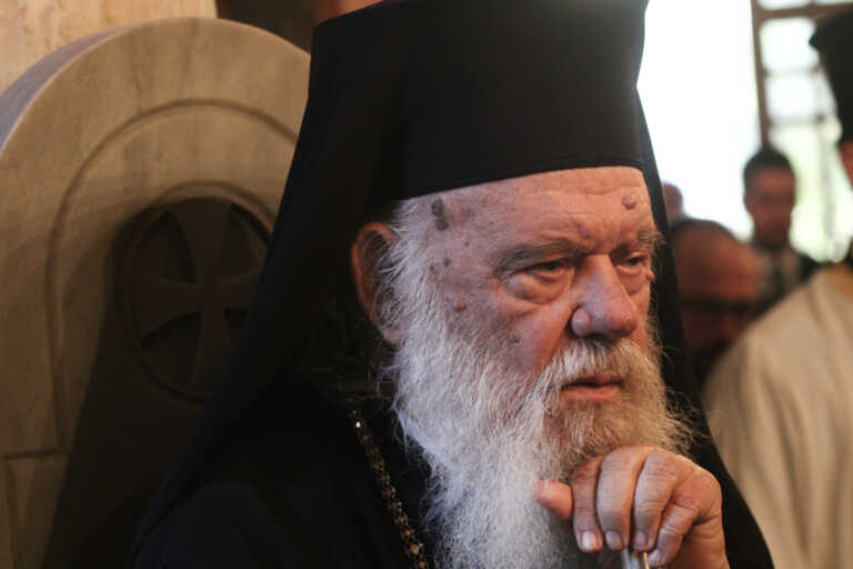 «Ο Αρχιεπίσκοπος συναντήθηκε με τον πατέρα Αντώνιο μετά από αίτημα του τελευταίου» ανακοίνωσε η Αρχιεπισκοπή