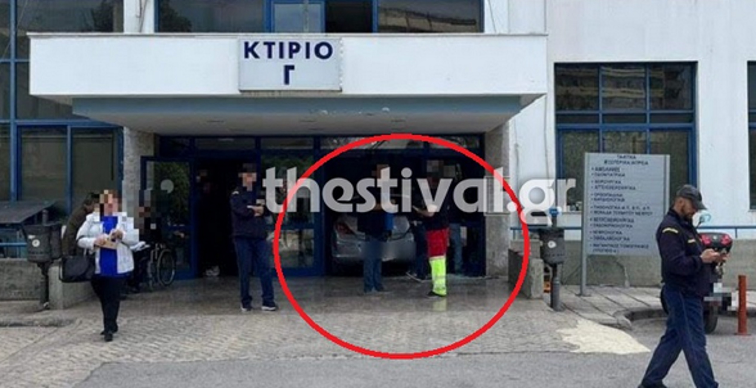 Θεσσαλονίκη: Αυτοκίνητο έσπασε τζαμαρία και κατέληξε μέσα στο Ιπποκράτειο νοσοκομείο
