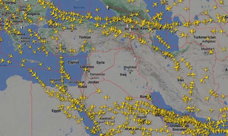 Έφτασε η πρώτη πτήση στην Ελλάδα από Ισραήλ - Δεν πετάει κανένα αεροπλάνο πάνω από το Ιράν