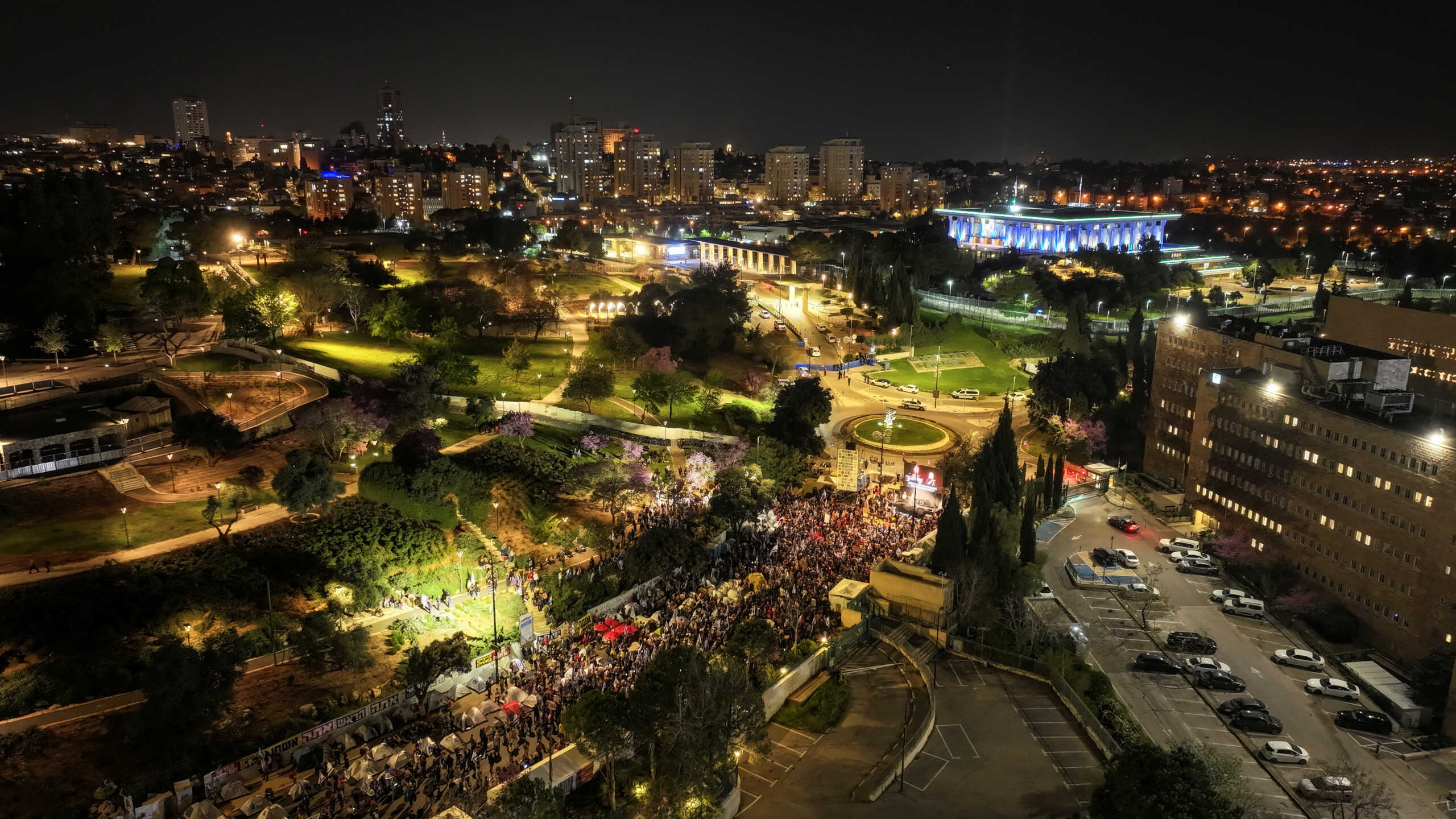 A drone view shows Israeli protesters demand the immediate return of hostages and Israeli Prime Minister Benjamin Netanyahu's ouster in the wake of the deadly October 7 attack on Israel by the Palestinian Islamist group Hamas and the ensuing war in Gaza, in Jerusalem, April 2, 2024. REUTERS