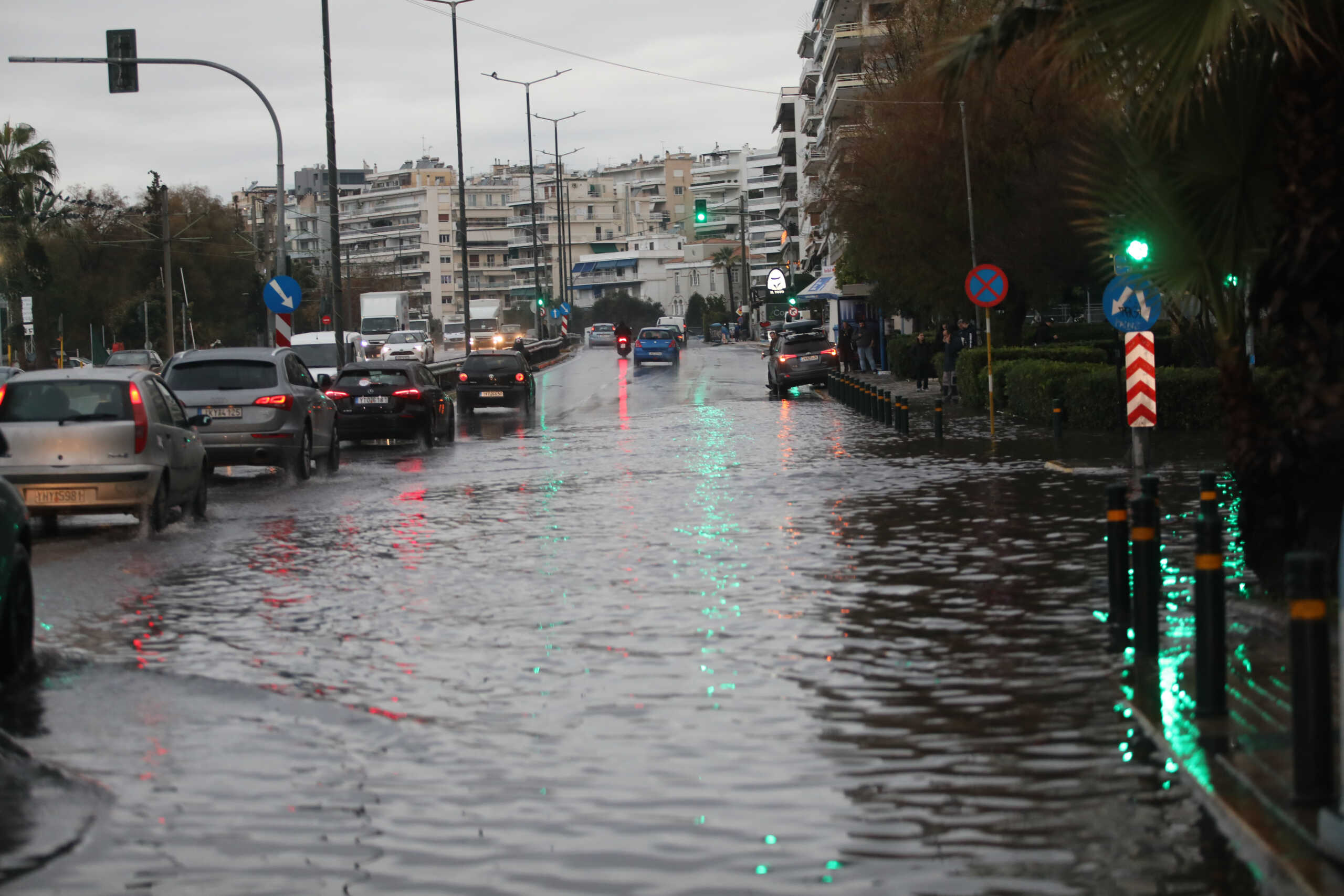 Καιρός: Σφοδρές καταιγίδες και με διάρκεια σε 7 περιοχές από απόψε – Στο στόχαστρο η Θεσσαλία, η πρόβλεψη Γιαννόπουλου