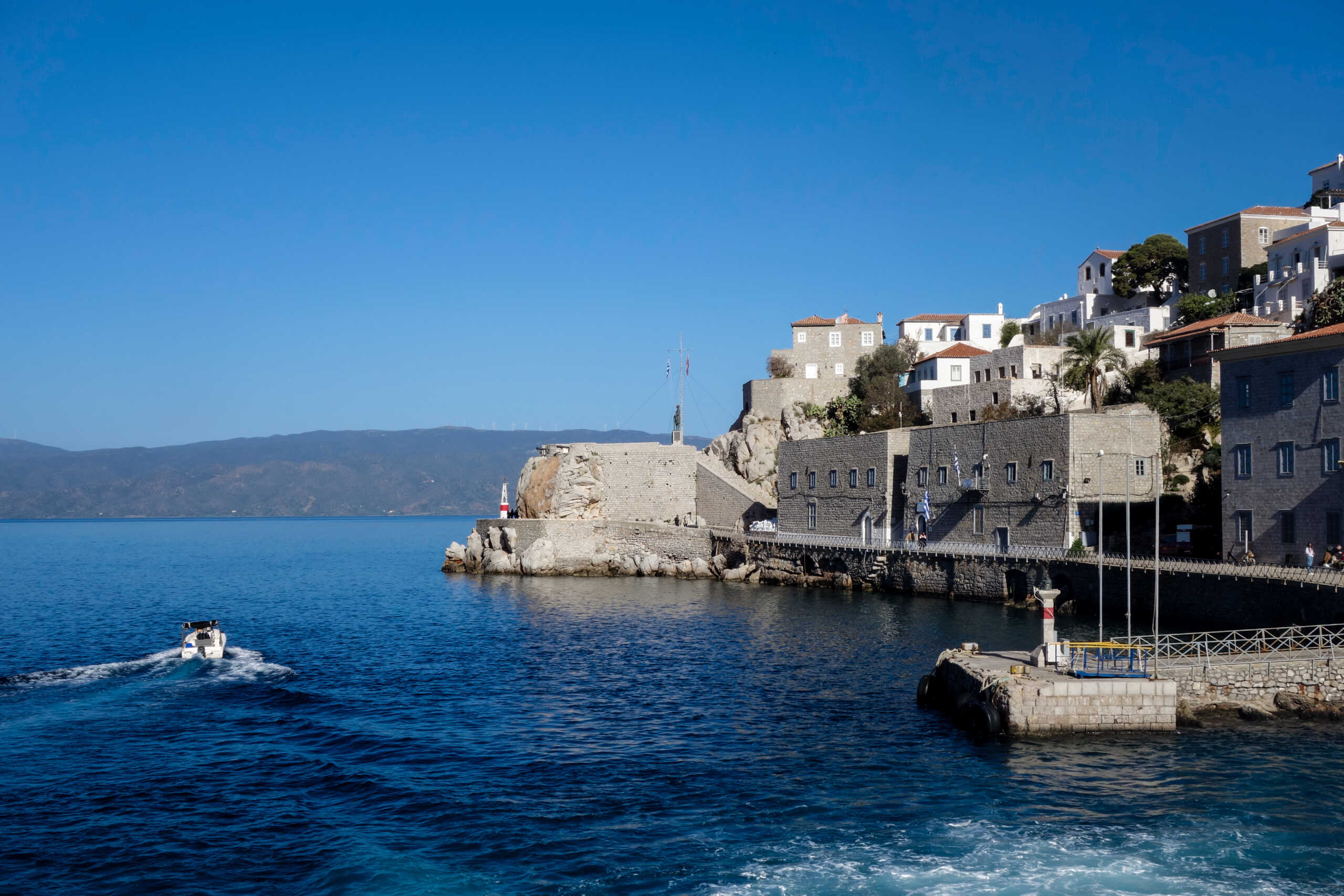 ΥΔΡΑ (ΚΟΝΤΑΡΙΝΗΣ ΓΙΩΡΓΟΣ EUROKINISSI)