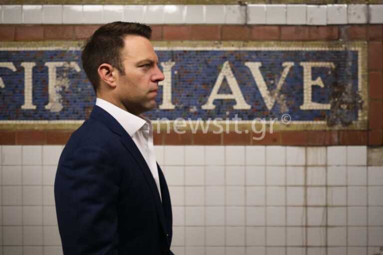 Ο Στέφανος Κασσελάκης στο μετρό της Νέας Υόρκης