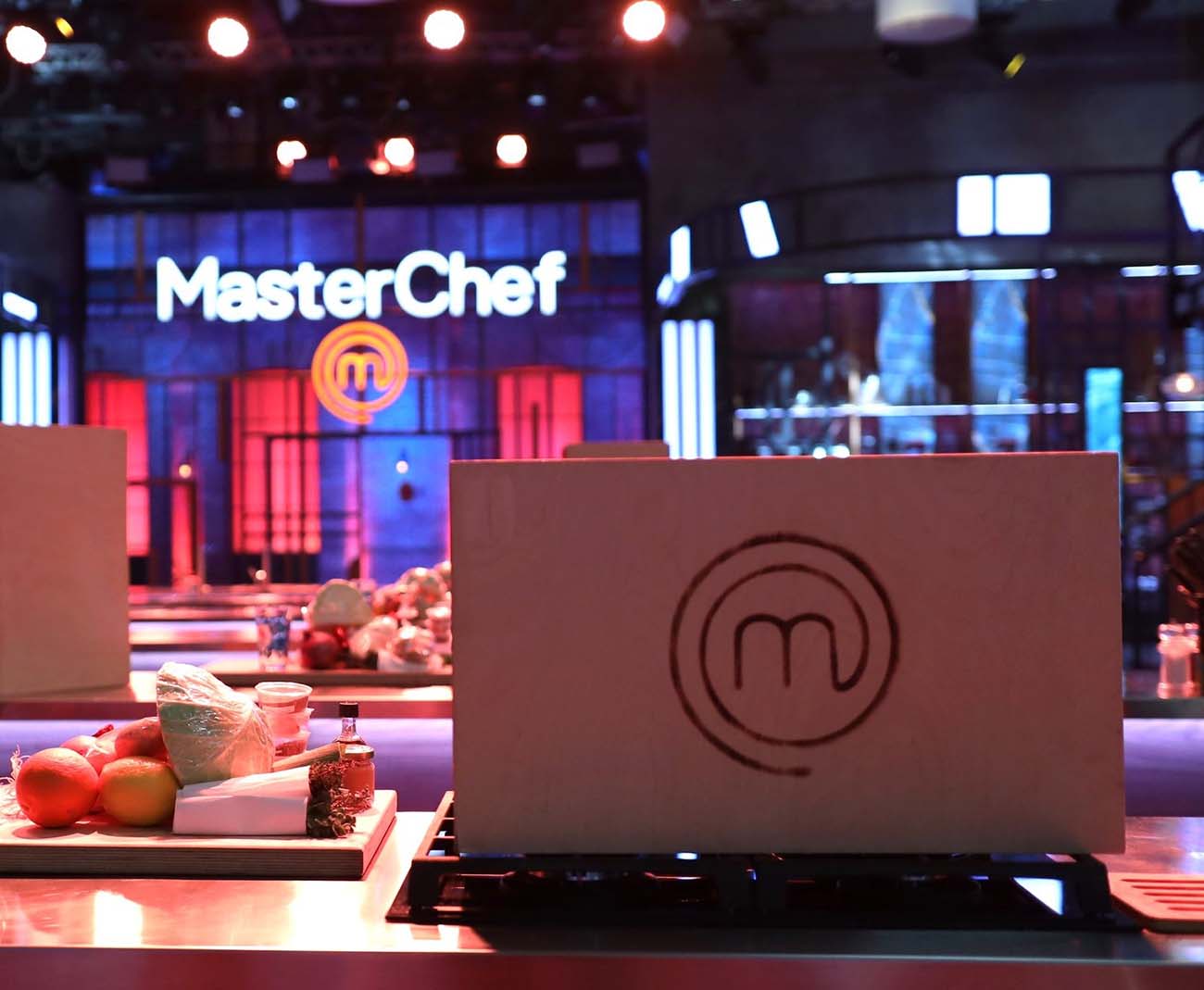 MasterChef 2024: Mystery Box απόψε με ένταση και σκληρές μονομαχίες