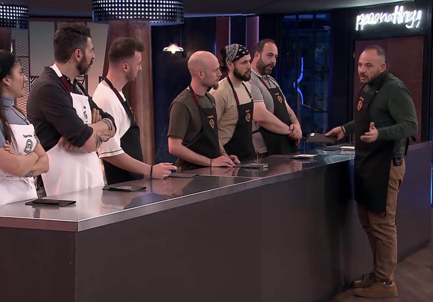 MasterChef 2024: Χάθηκε ο έλεγχος με σκληρές κουβέντες στην ψηφοφορία – «Σκάσε ρε, μη σε…»