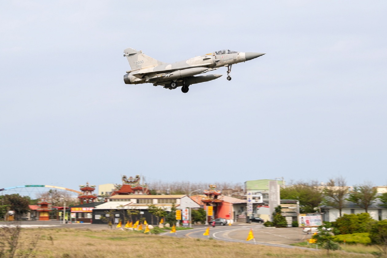 Περού: Αγωνία για ένα αεροσκάφος Mirage 2000 που χάθηκε από τα ραντάρ