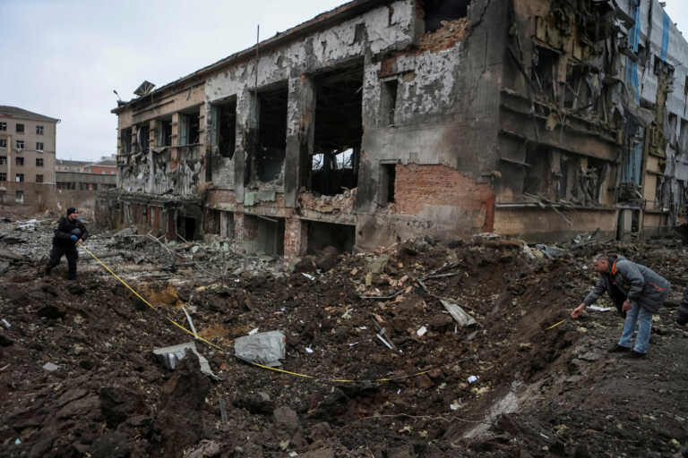Τουλάχιστον 4 νεκροί και 28 τραυματίες από ρωσικό βομβαρδισμό στην Οδησσό