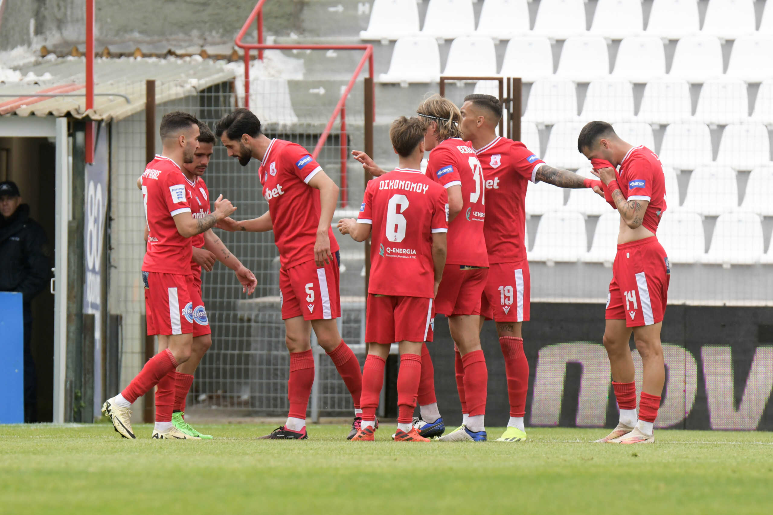 Πανσερραϊκός – ΠΑΣ Γιάννινα 2-1: Η ομάδα των Σερρών εξασφάλισε την παραμονή της στη Super League