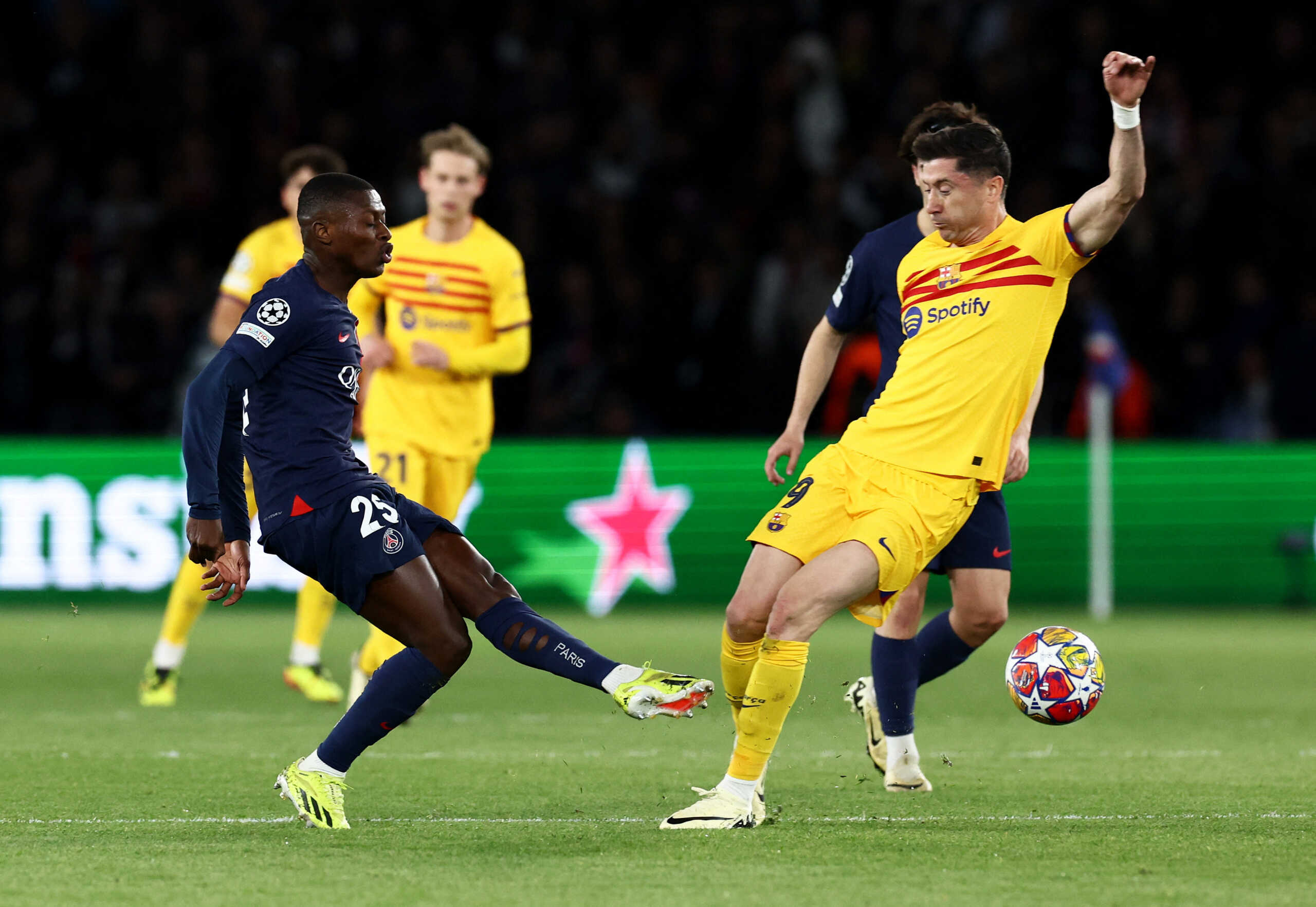 Champions League: Άρσεναλ – Ολυμπιακός, Μπαρτσελόνα – Παρί Σεν Ζερμέν και Νάπολι – Σπόρτινγκ ξεχωρίζουν στο πρόγραμμα της βραδιάς