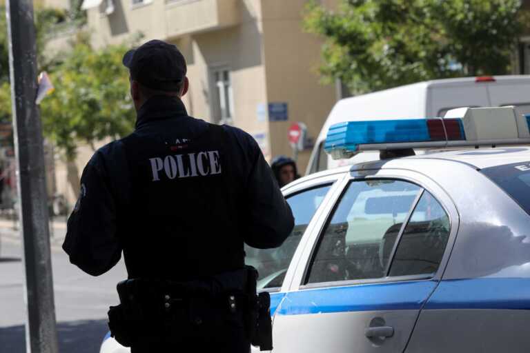 Τι λέει στο newsit.gr ο αστυνομικός που έσωσε 16χρονο με νοητική υστέρηση από 74χρονο παιδόφιλο στο Περιστέρι
