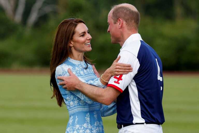Η πρώτη δημόσια έξοδος του πρίγκιπα Γουίλιαμ μετά την ανακοίνωση της Κέιτ Μίντλετον για τον καρκίνο