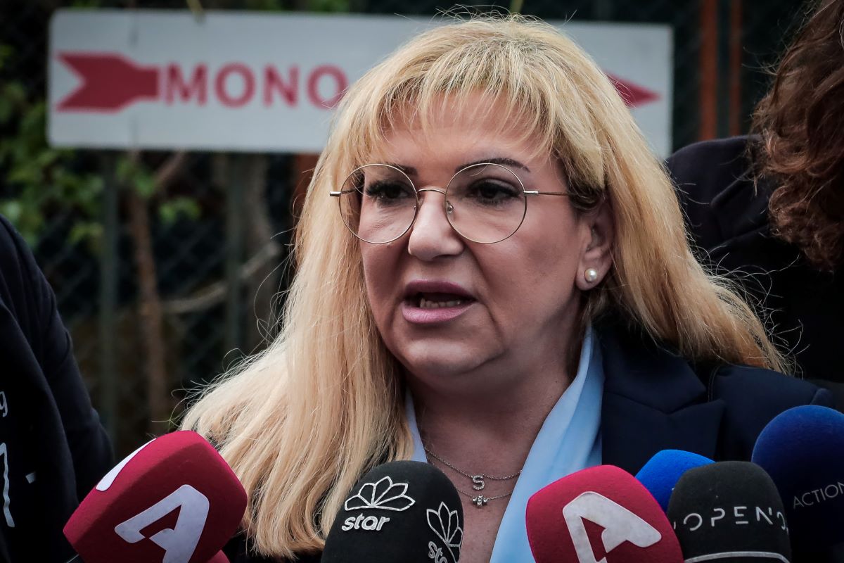 Γιώργος Καραϊβάζ: Συγκλονίζει η σύζυγός του, Στάθα Αλεξανδροπούλου – «Ο πόνος γίνεται μόνιμος»