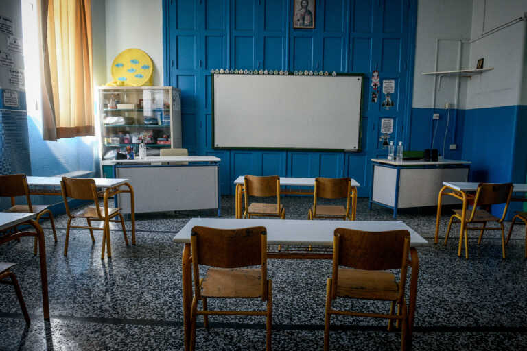 Στο νοσοκομείο 13χρονος μαθητής μετά από επίθεση συμμαθητών του μέσα σε σχολείο της Καλαμάτας