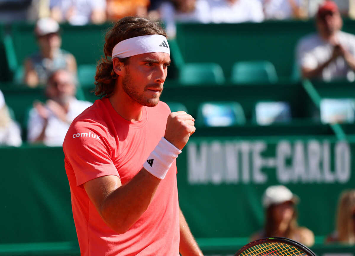 Tennis - ATP Masters 1000 - Monte Carlo Masters - Monte Carlo Country Club, Roquebrune-Cap-Martin, France - April 12, 2024 Greece's Stefanos Tsitsipas reacts during his quarter final match against Russia's Karen Khachanov REUTERS