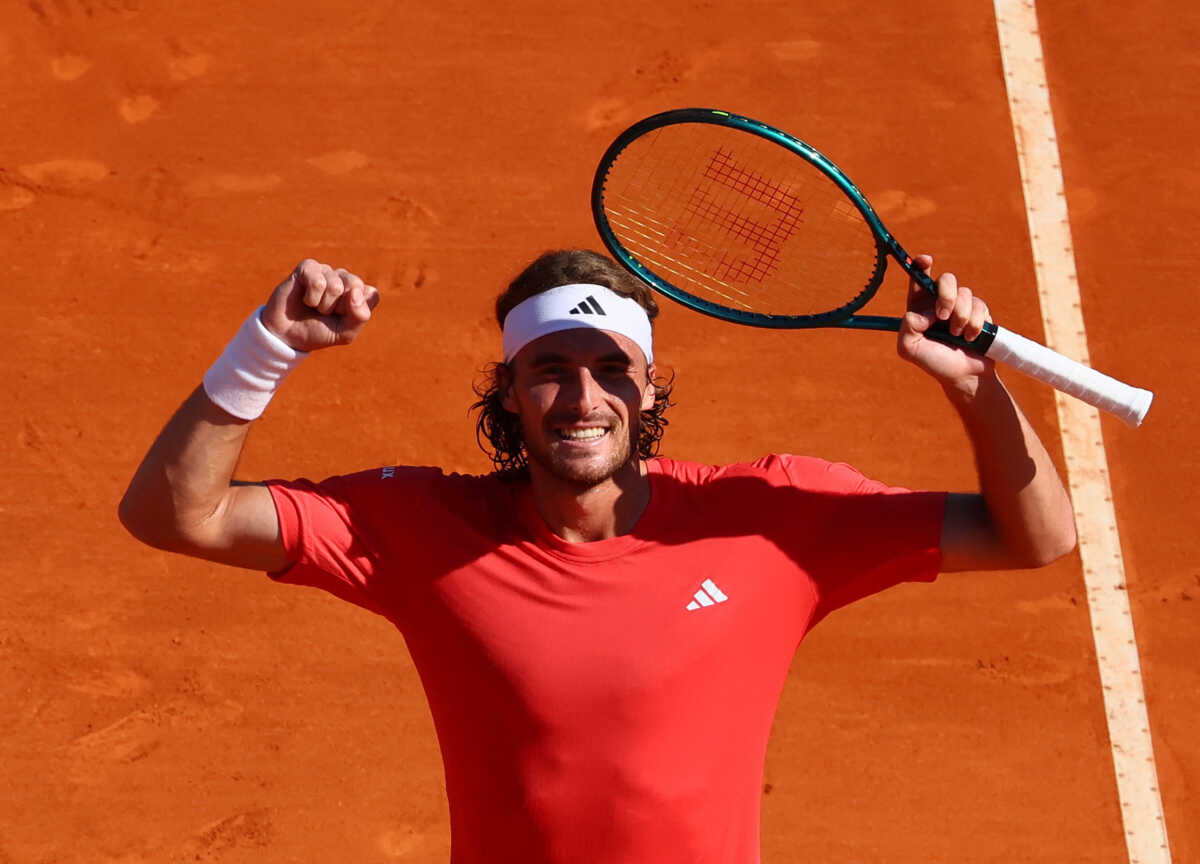 Tennis - ATP Masters 1000 - Monte Carlo Masters - Monte Carlo Country Club, Roquebrune-Cap-Martin, France - April 13, 2024 Greece's Stefanos Tsitsipas celebrates winning his semi final match against Italy's Jannik Sinner REUTERS