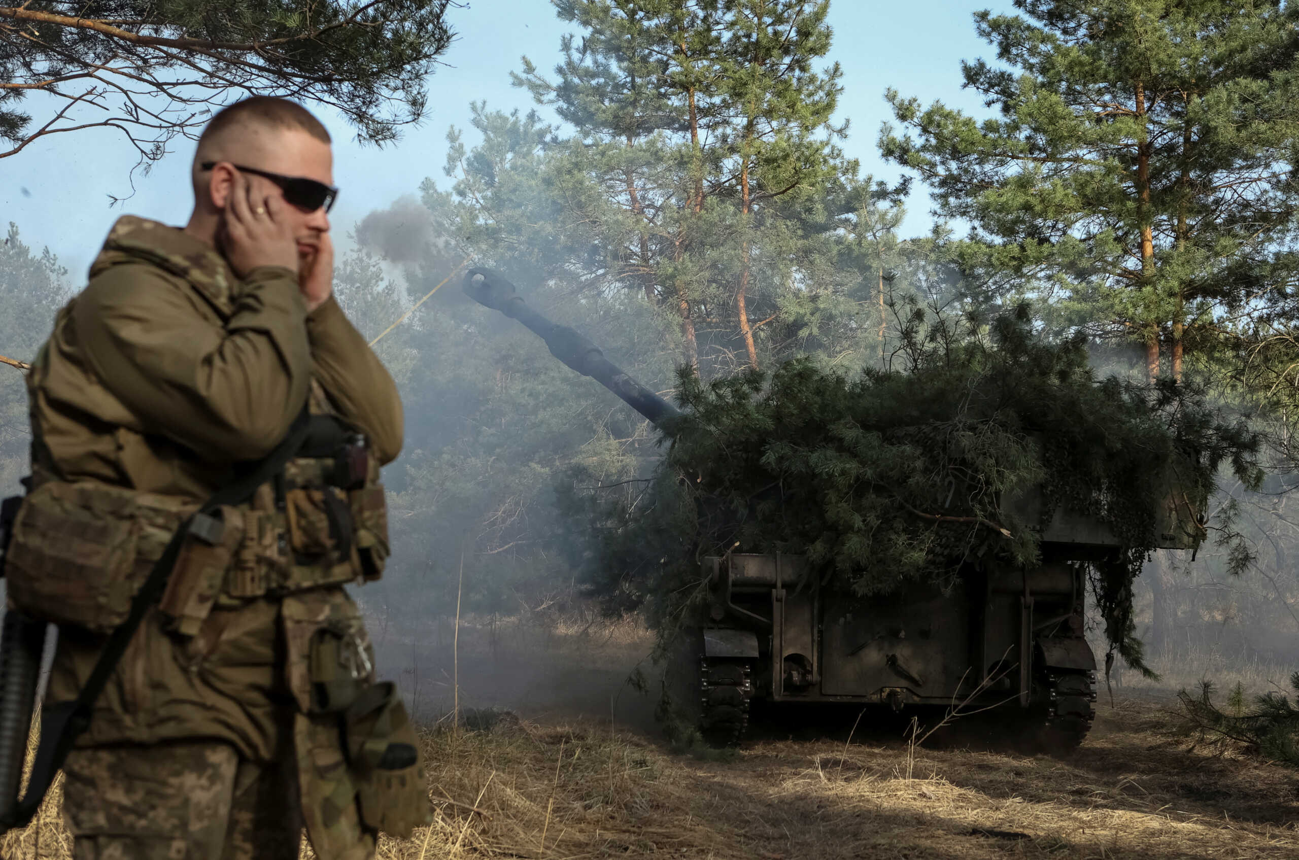 Ukrainian servicemen of the 93rd Separate Mechanized Brigade "Kholodnyi Yar"  fire a M109 self-propelled howitzer towards Russian troops, amid Russia's attack on Ukraine, in Donetsk region, Ukraine March 31, 2024. REUTERS