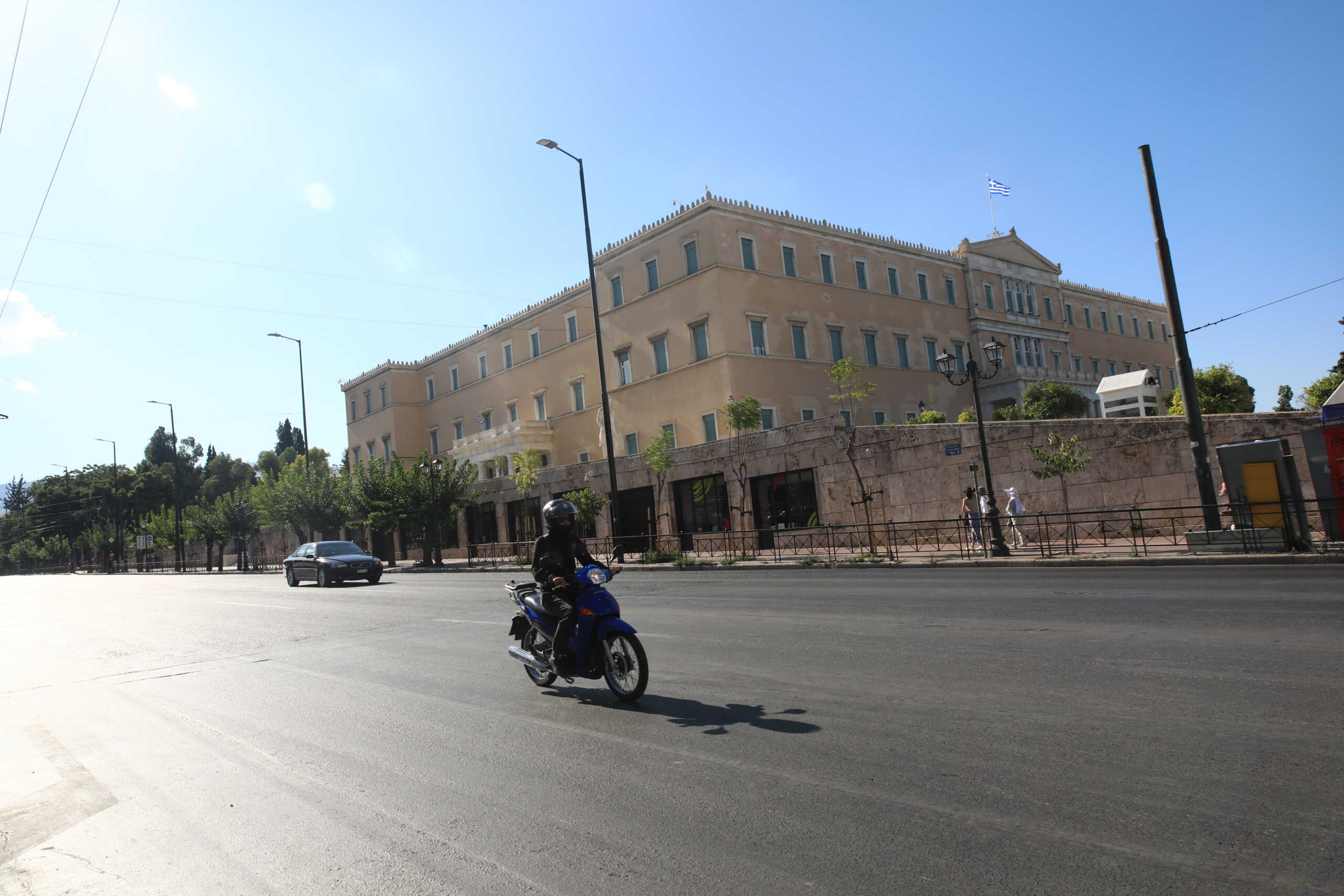Στιγμιότυπο από την Αθήνα, Τρίτη 15 Αυγούστου 2023.
(ΓΙΑΝΝΗΣ ΠΑΝΑΓΟΠΟΥΛΟΣ